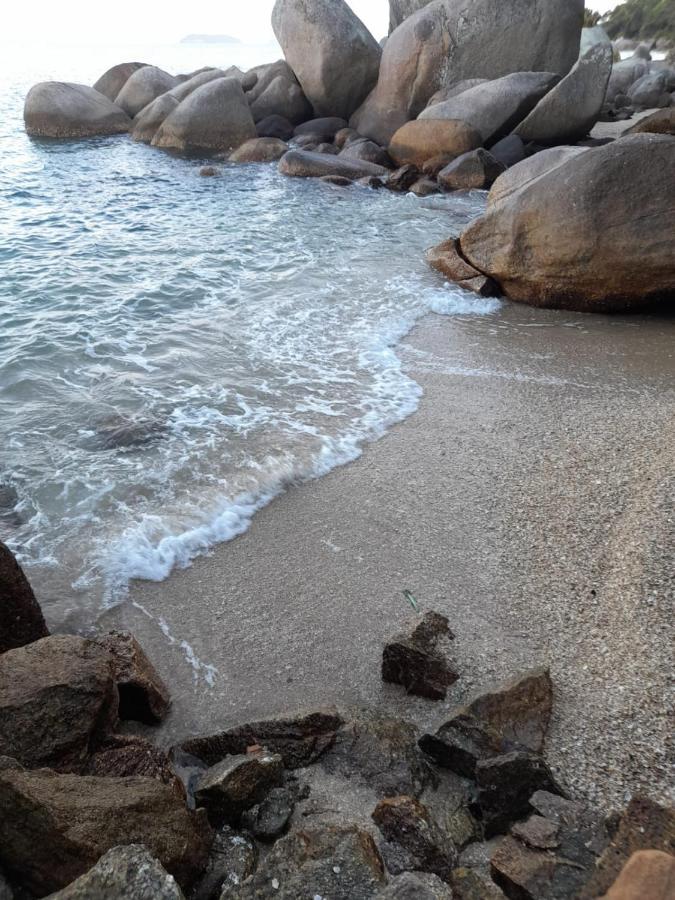 Villa Cabanas - Pe Na Areia Governador Celso Ramos Esterno foto